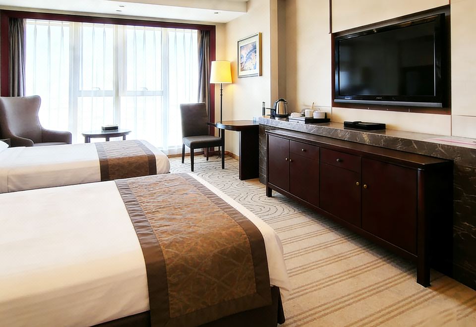 天际高级双床房