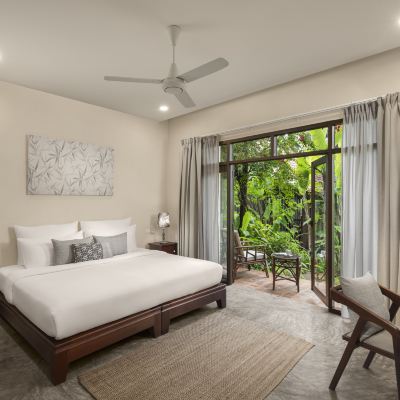 Grand Deluxe Room Maison Dalabua Promo Code
