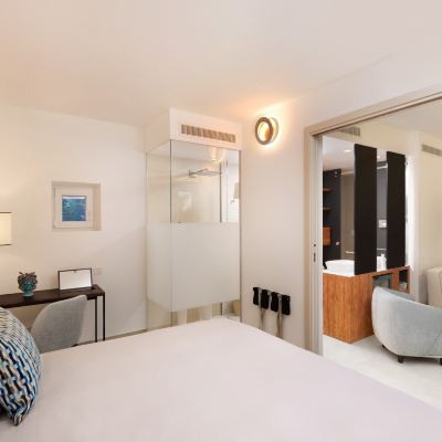 Lotus Cabana Hotel le Calette Promo Code