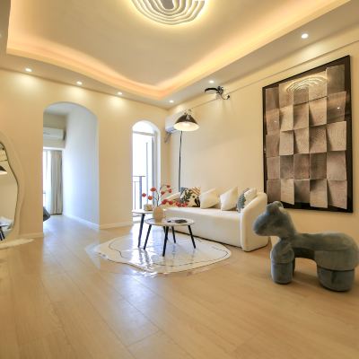 江景投影大床套房27 （江景日出和燈光秀景觀+落地窗+廚房+冰箱） AMO阿墨設計師公寓優惠