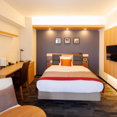 高級大床房【浴缸+中日英語言服務+無線Wifi】 花築東心齋橋飯店優惠