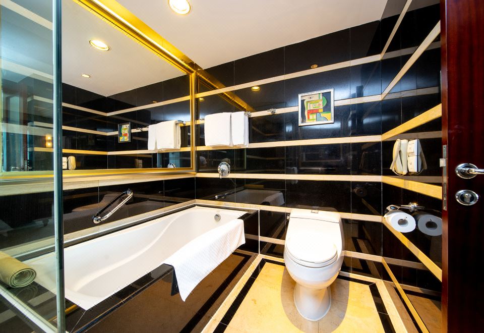 奇遇VR特色双床房（观影+游戏）