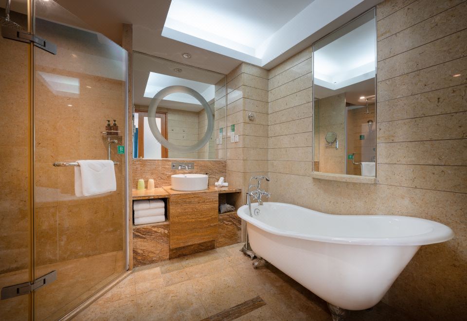 西湖露台家庭套房