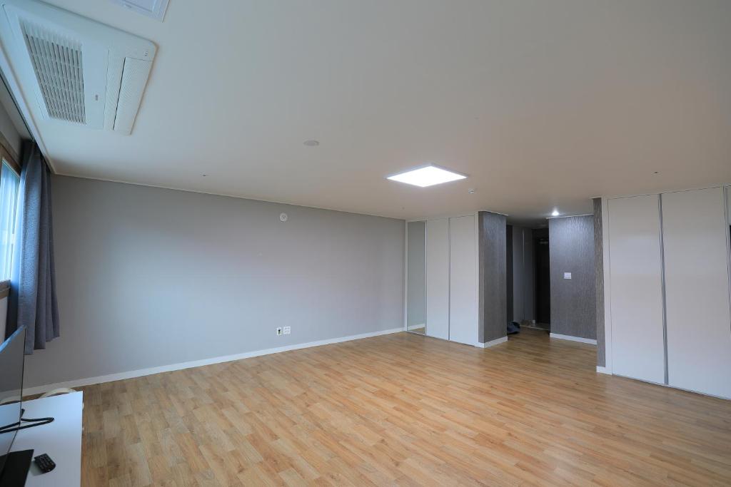 豪华暖炕房- Bliss Hill Stay（Hostel）