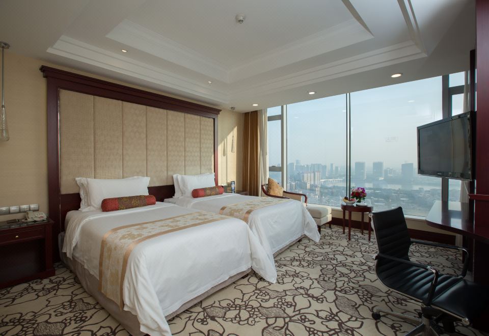 樂享雙床房（AR影音眼鏡）