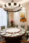 Interstate Honghu Hotel
