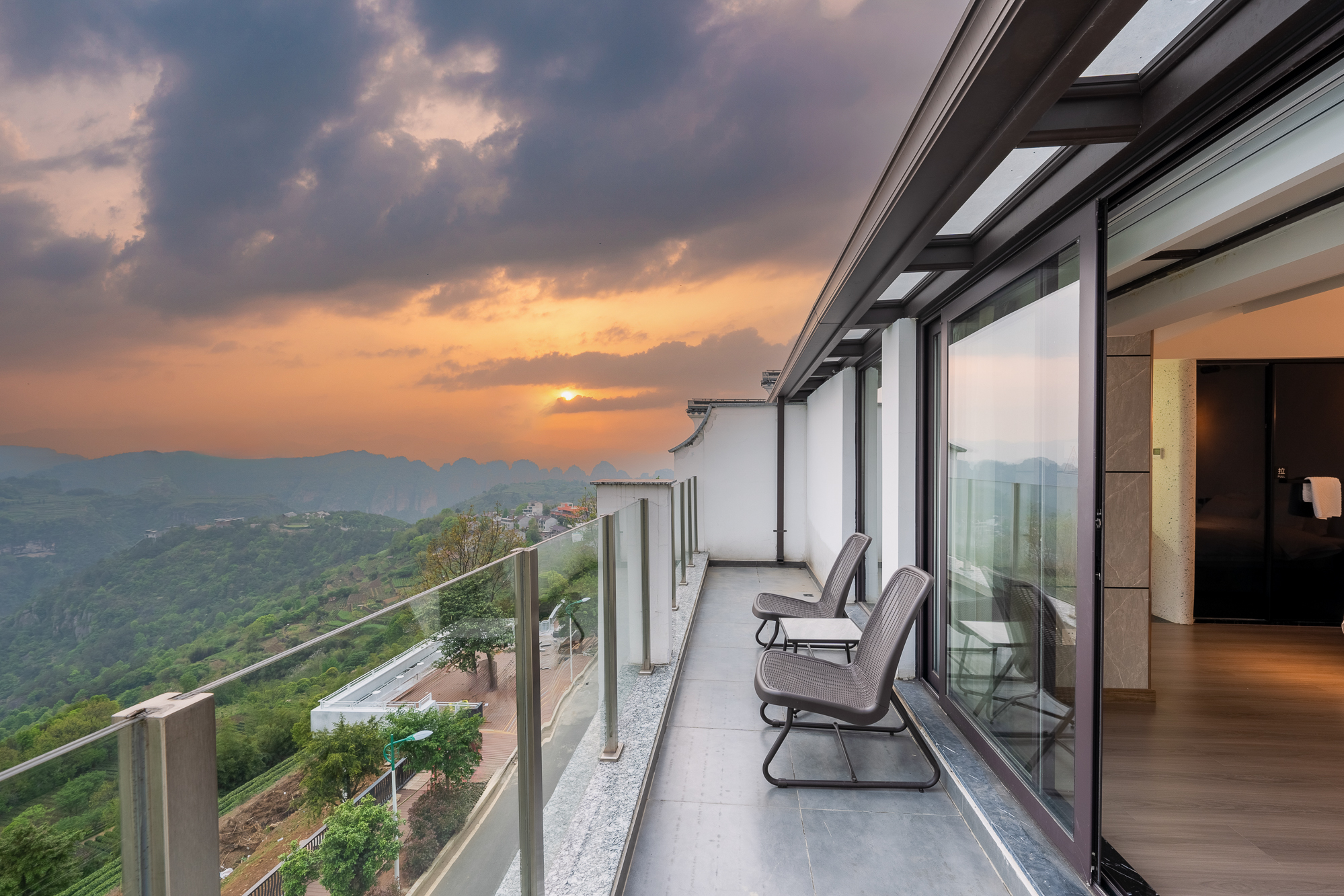 一览众山·loft全景套房