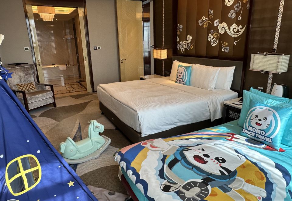 Momo親子主題套房