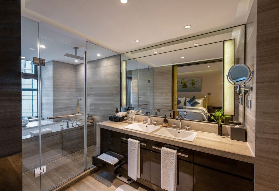 合錦閣三居大平層套房 | 三臥+廚房+烤箱+洗烘一體機