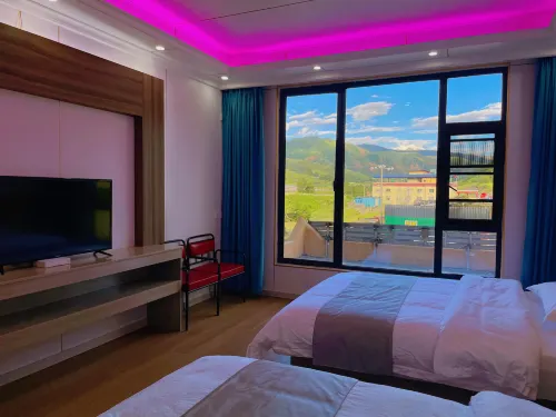 Bamei Babao Homestay