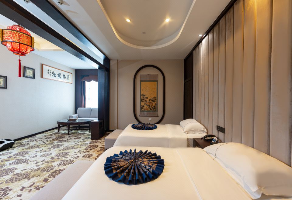 Presidential Suite