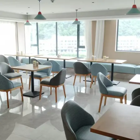 Homeinn Ripple Hotel (Huangshan Shexian Huizhou Ancient City County Government) Отели в г. Шэсянь