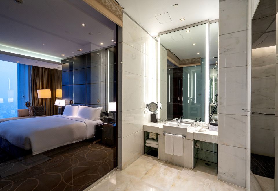 InterContinental NanjingSuperior King Room