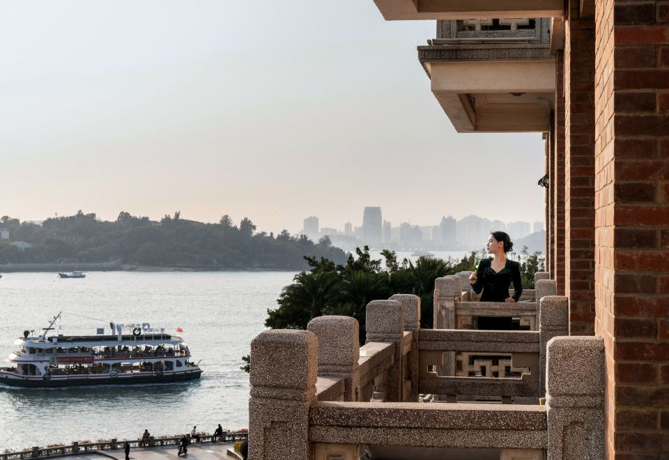 攝影家海景陽臺大床房（鼓浪嶼景觀+開放式陽臺）