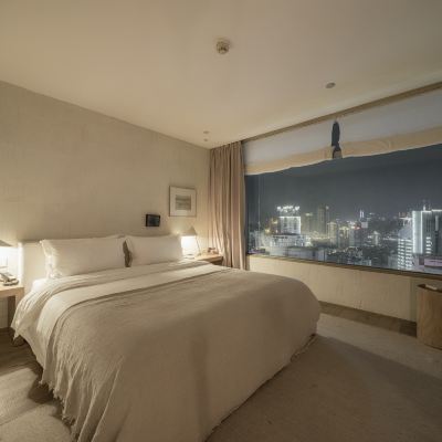 翠雲歇·江景大床房 重山什舍民宿（重慶解放碑步行街洪崖洞店）優惠