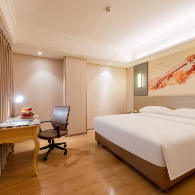 豪華大床房【實木地板+靜謐舒適+深睡眠床墊】 維也納3好酒店（廣州增城沙埔店）優惠