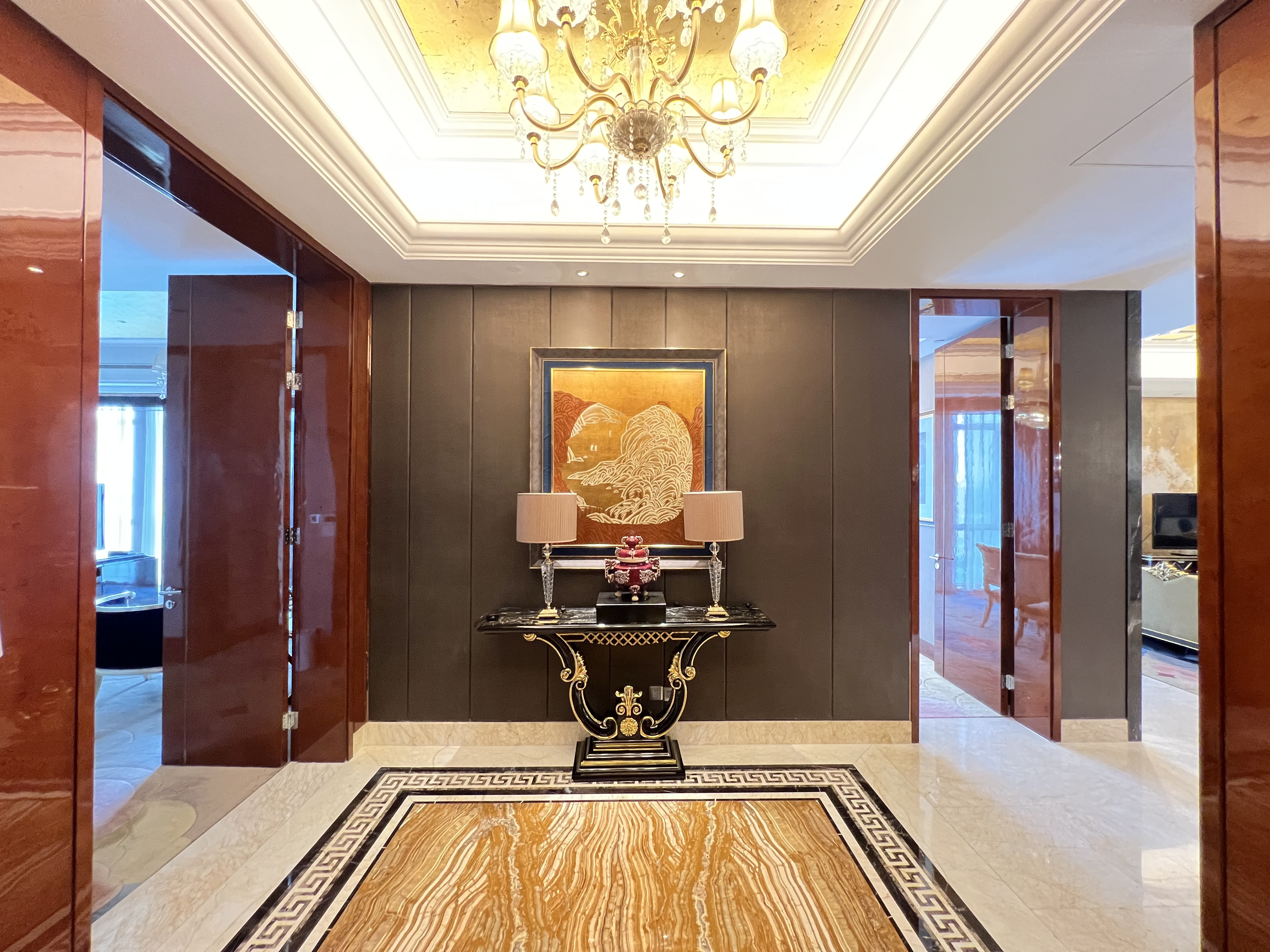 总统套房（会客区+衣帽间+双衞+厨房）