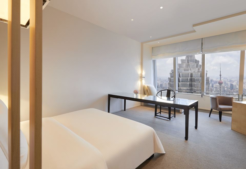 Park Hyatt ShanghaiBund River View Deluxe Family Room