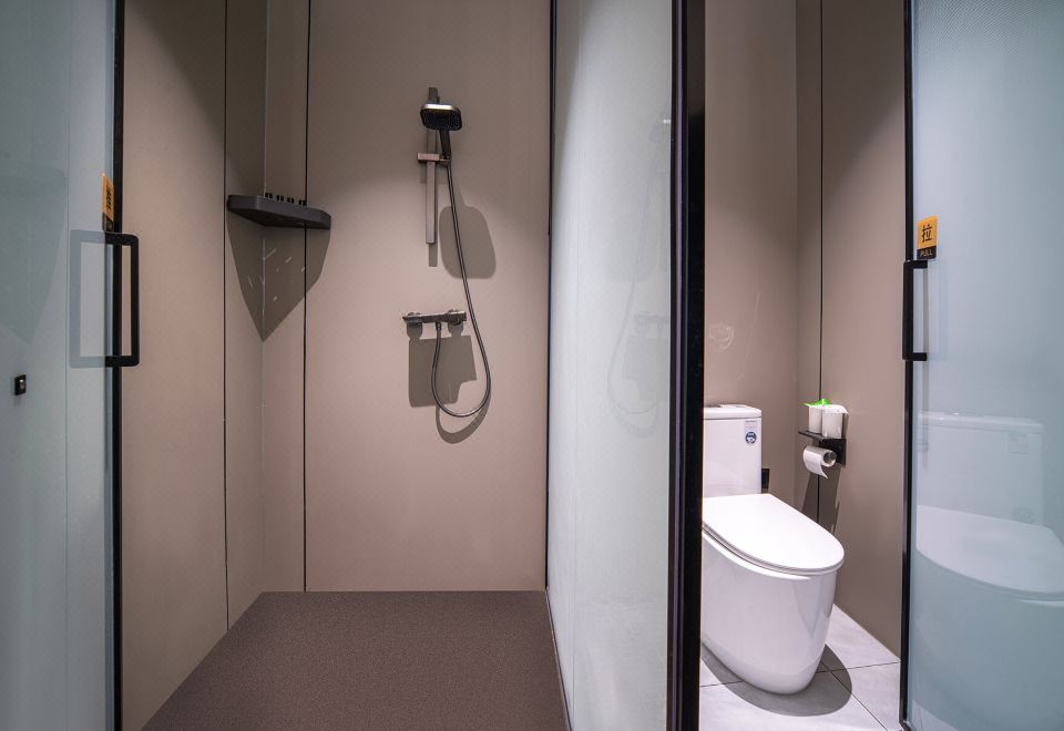 Haixi Grand Chaidan Emerald Lake HotelSpecial Double Bed Room