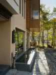 High-end private soup villa with starry sky and 24-hour free oxygen inhalation and floor heating