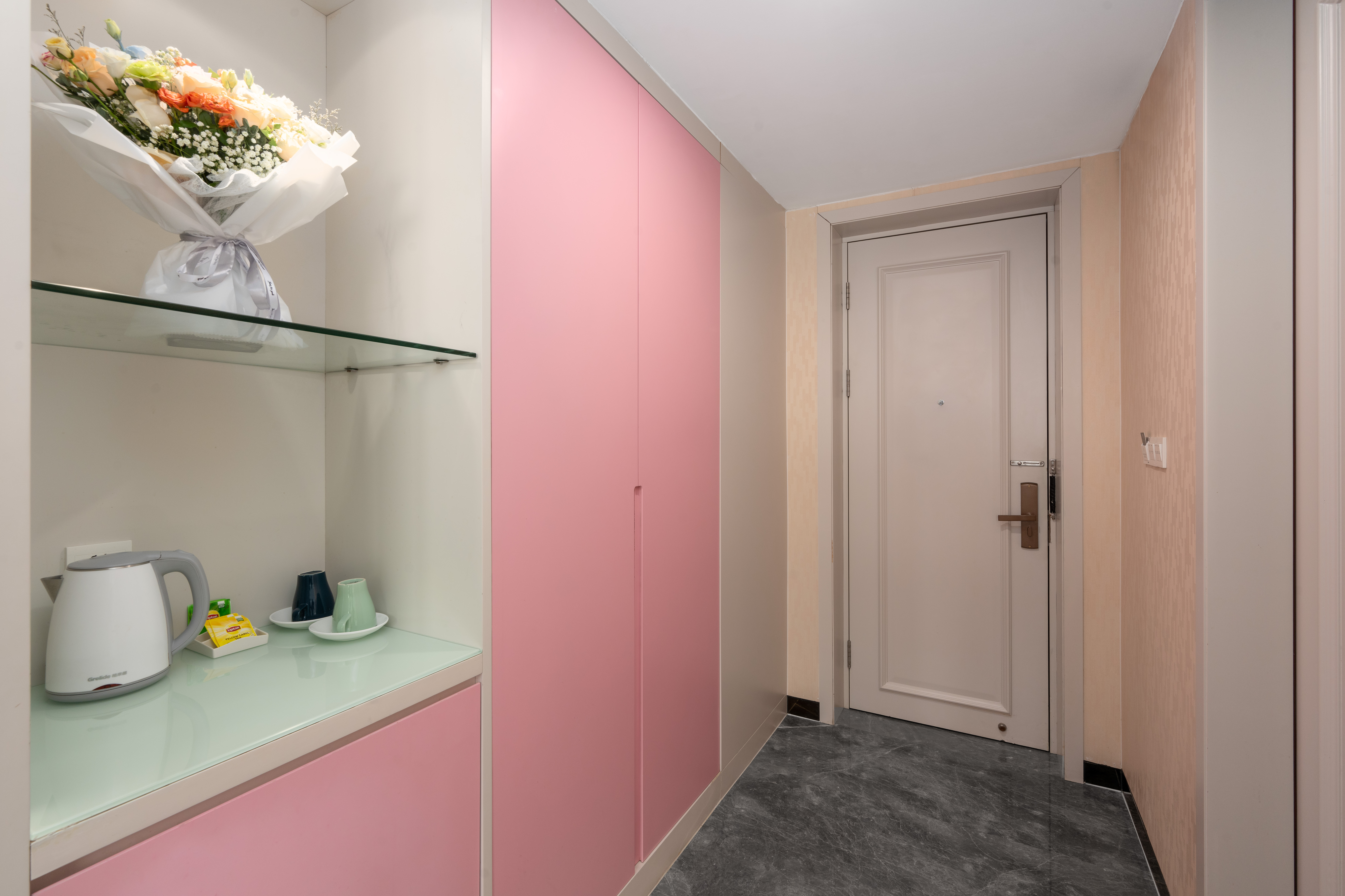 粉色主题双床房（阳光城景+粉梦空间+温馨满屋）