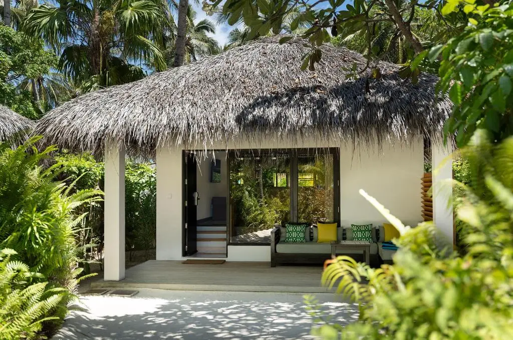 3N豪华别墅+2N带泳池的水上平房