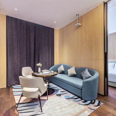 經典套房「雙區獨立&會客兩用」 寬融套房飯店（廣州番禺長隆萬達店）優惠