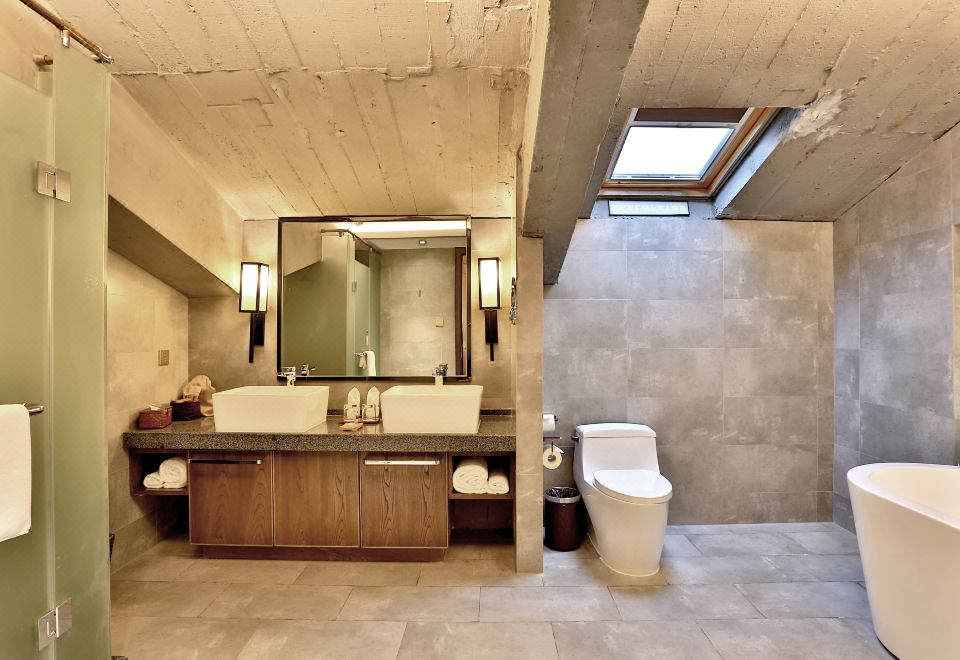 Hangzhou Shusheng Longjing HotelTea Garden Scenic Starry Sky Suite