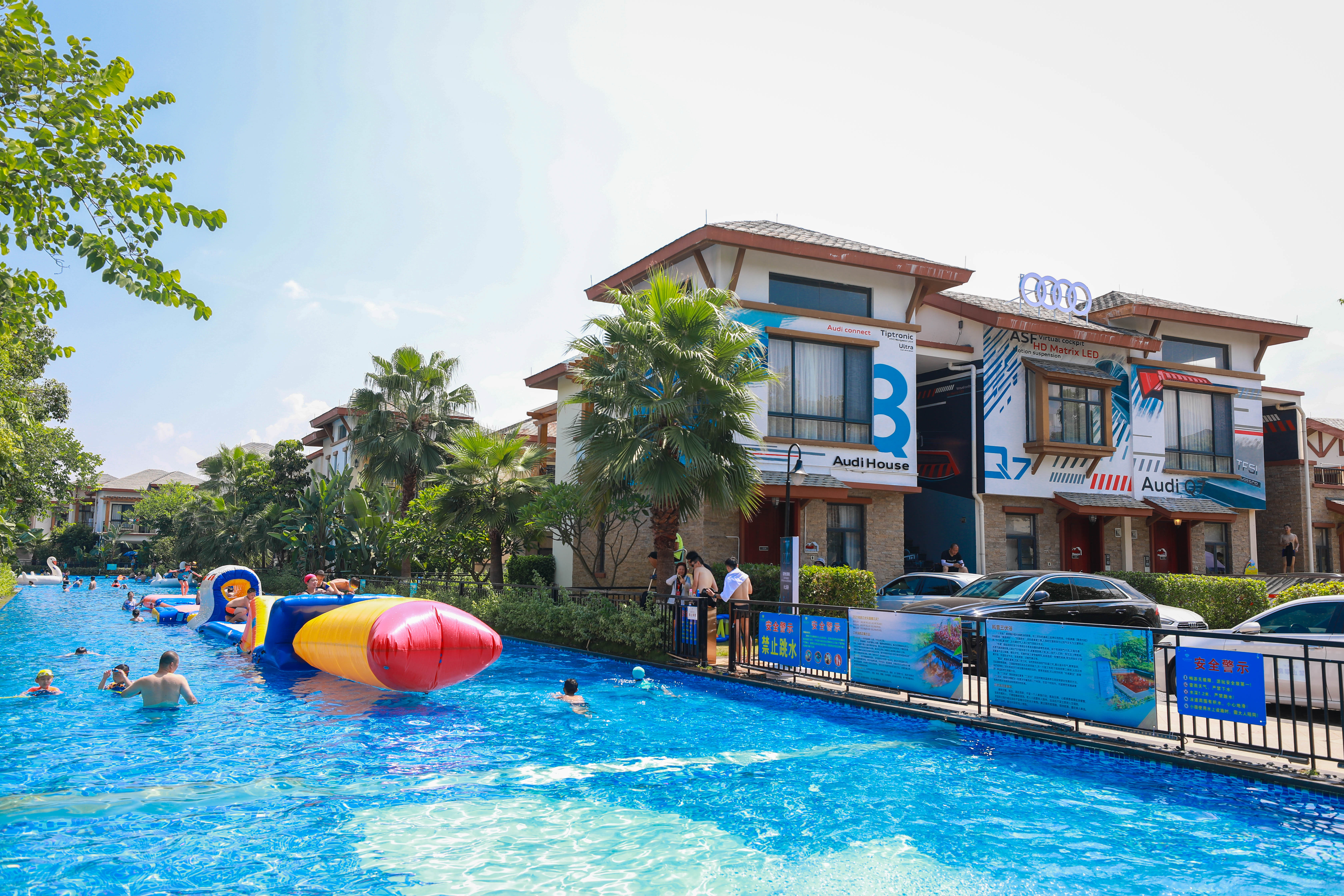 Baodun Lake Hushan Hot Spring ResortVenice Hot Spring Villa - 2-Room, Near Water