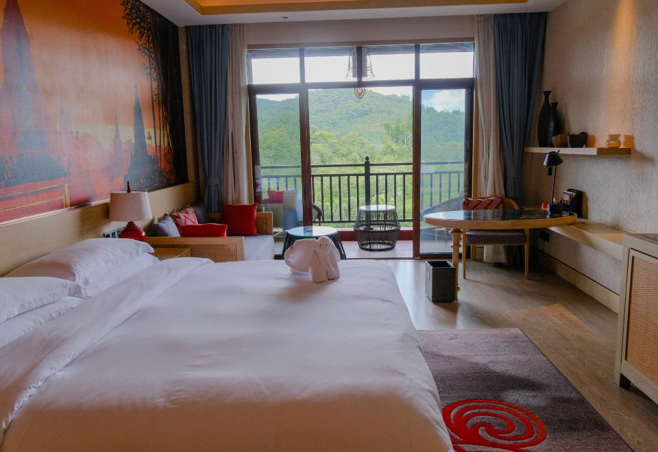 Angsana XishuangbannaLight of Dawn View King Room