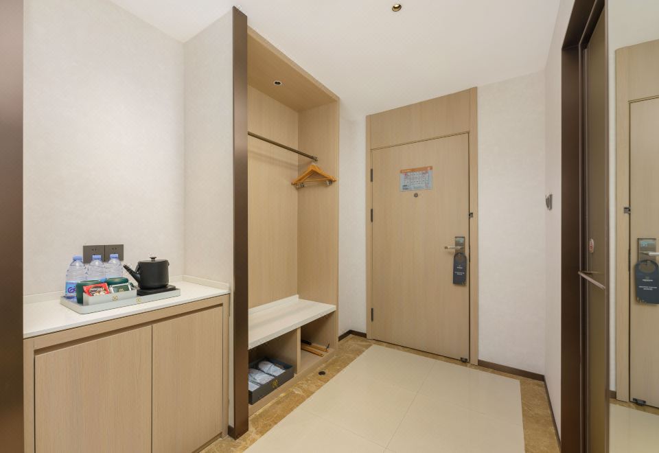 融悅家庭房（負離子空氣凈化器+智能客控）