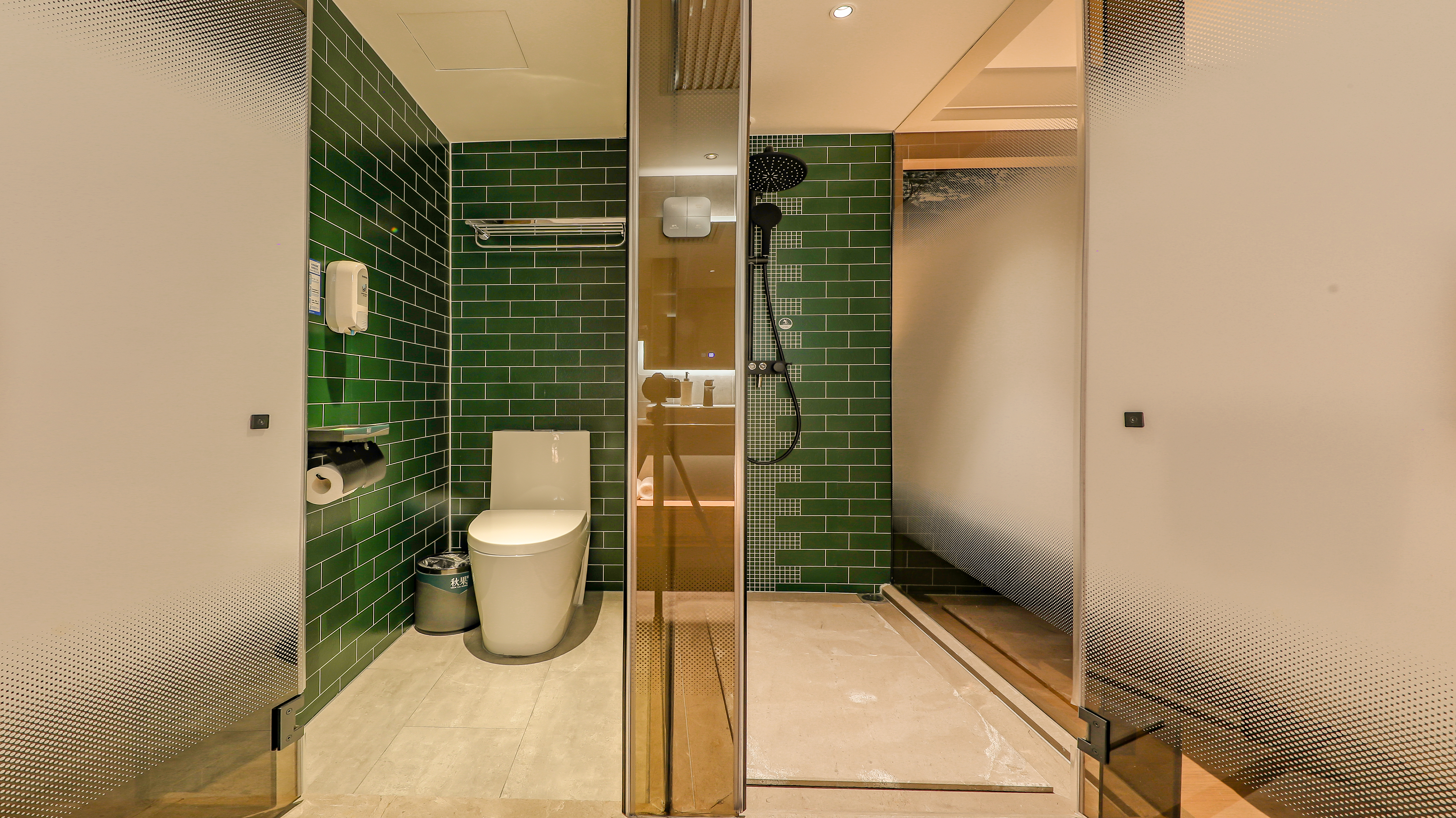 智能按摩大床房（全屋富氧+按摩床垫+独立空调+冰箱）