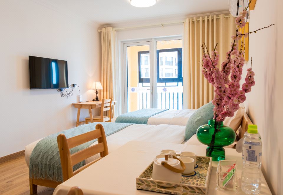 Fusheng Banri:First-Line Sea-View One-Bedroom 2-Bed Family Room