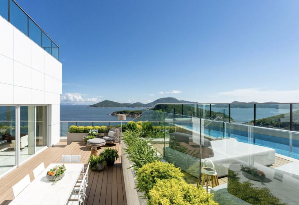 富麗敦泳池套房