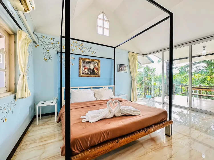 ดีลักซ์การ์เดน เตียงใหญ่หรือเตียงทวิน (บ้านไทย)