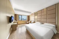 Yi Ting Hotel(Xinyang Railway Station)
