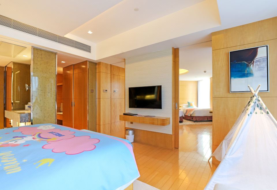 Pan Pacific BeijingFamily-friendly Family Room