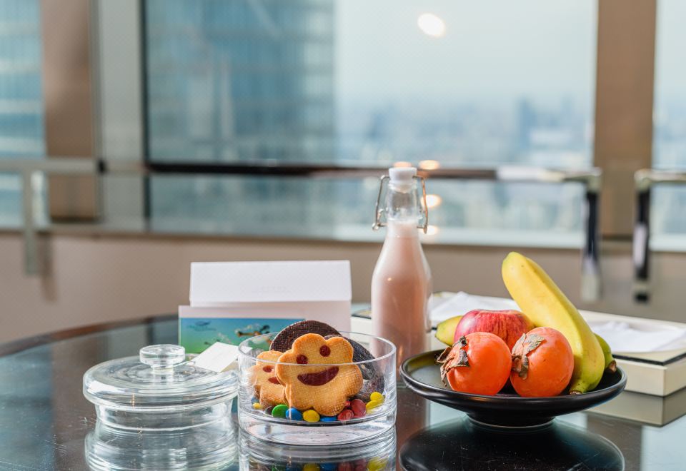 Park Hyatt ShanghaiBund River View Deluxe Family Room