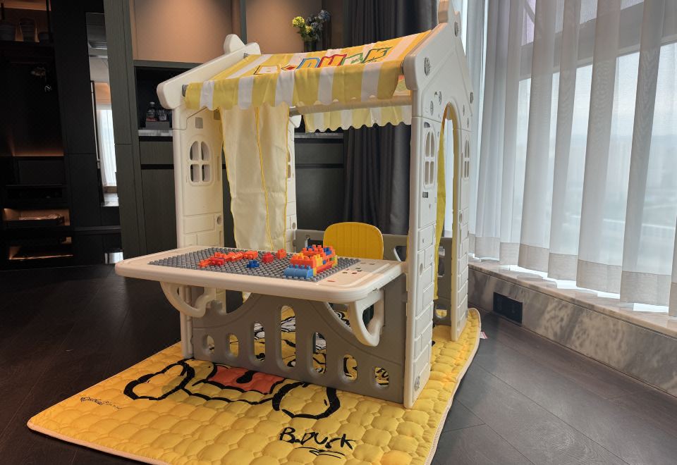 B.duck小黃鴨親子主題房