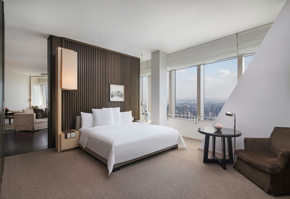 Park Hyatt ShanghaiPark Deluxe External Conneting Room