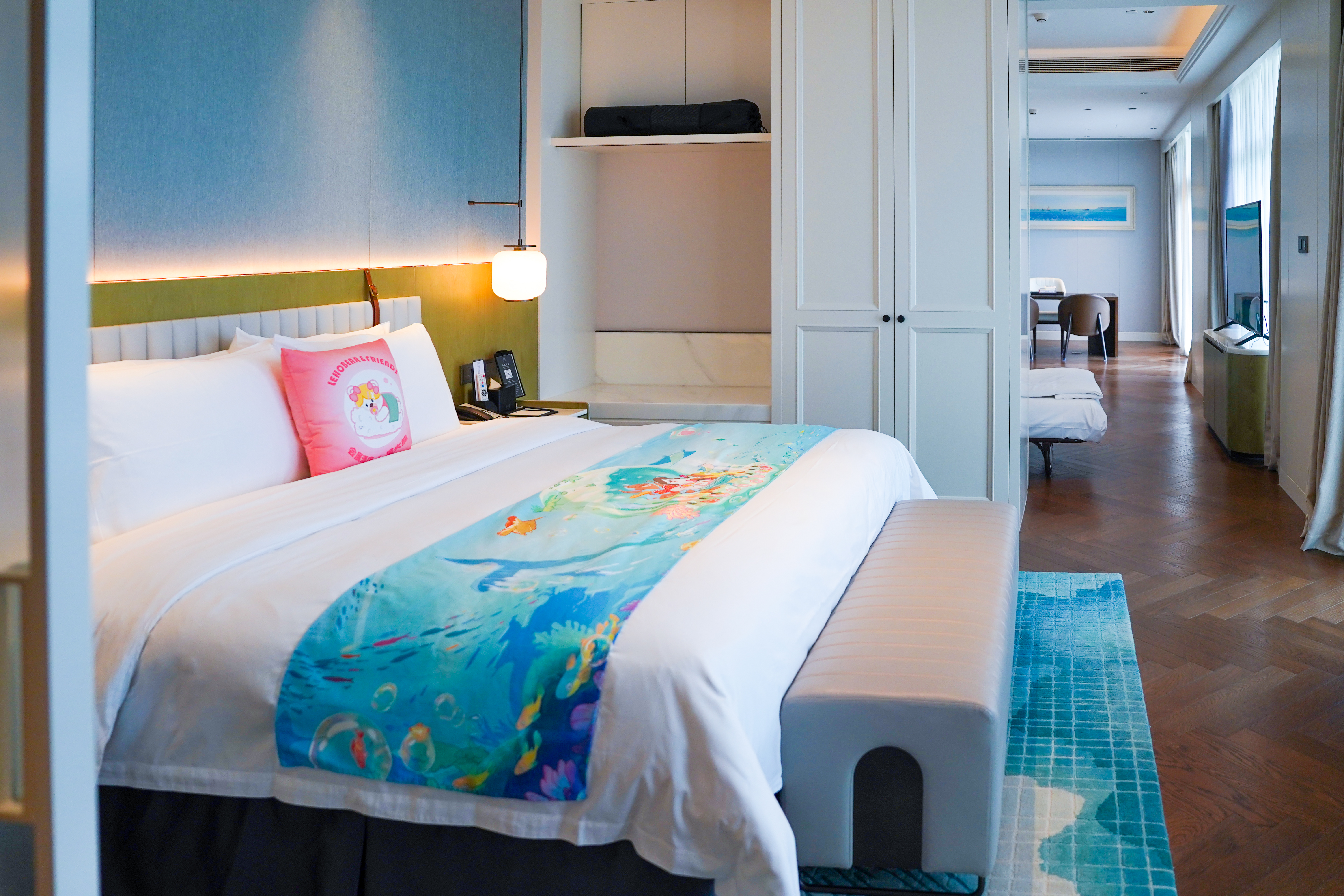 豪华海景家庭套房