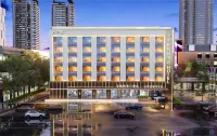 Holiday Inn Golden Hyatt (Yanji Yanbian University Department Store)