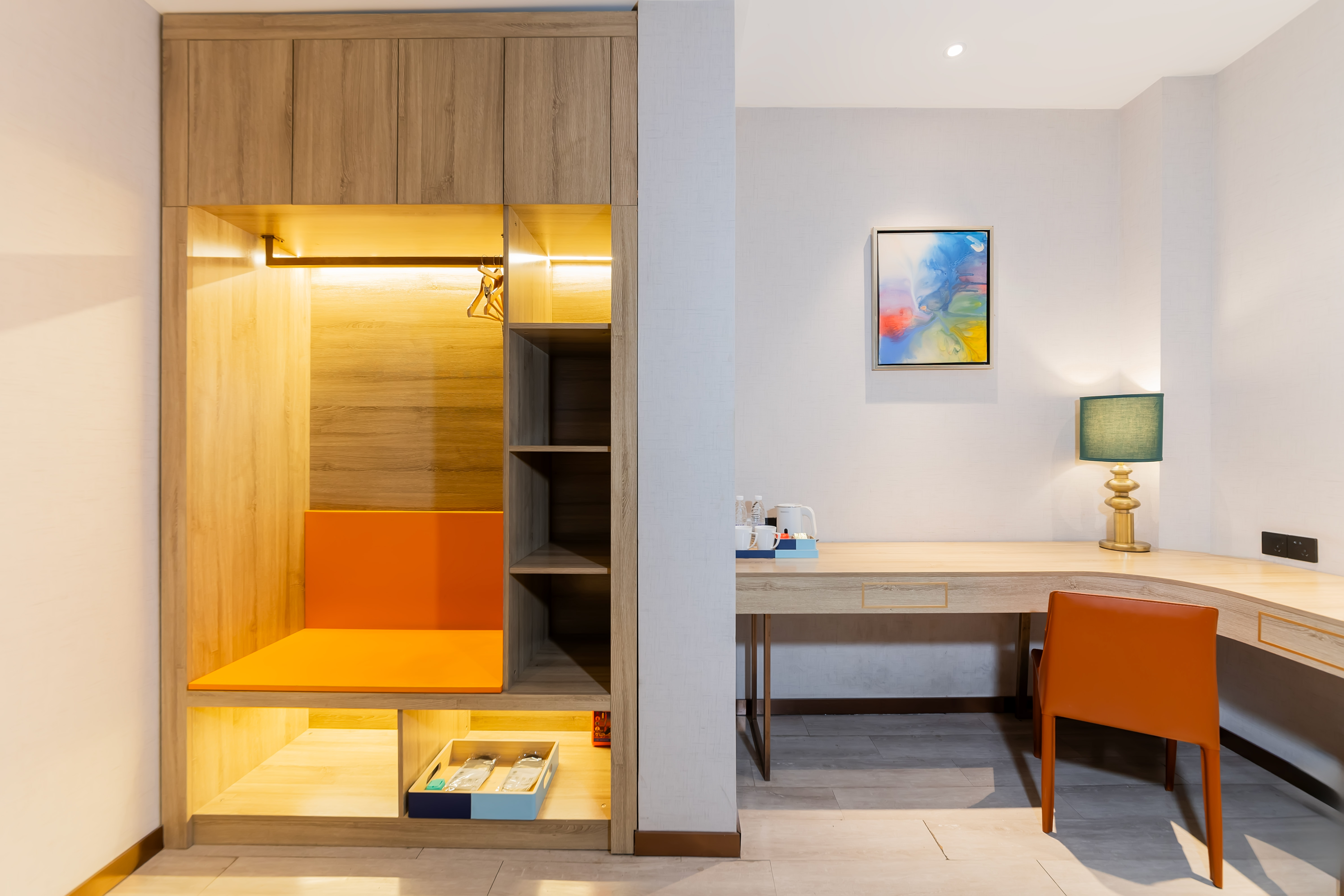 Starway Hotel (Xi'an North Railway Station, Fengcheng Fifth Road)轻奢舒雅大床房（舒适好眠+释压床垫+乾湿分离）