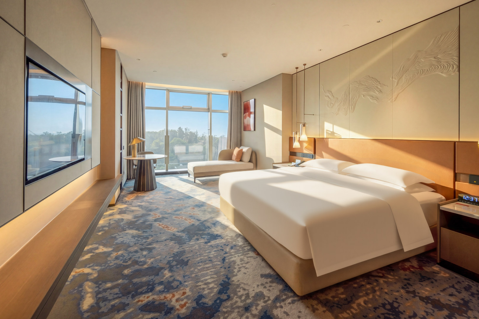 City View King Room