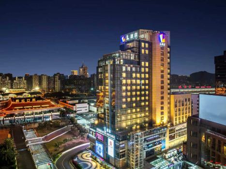 Zhuhai L Hotel (Gongbei Port High-speed Railway Station)
