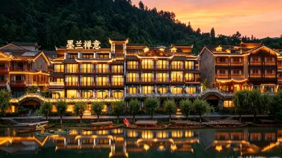 Molan Zen Riverside View Hotel Hotels in 