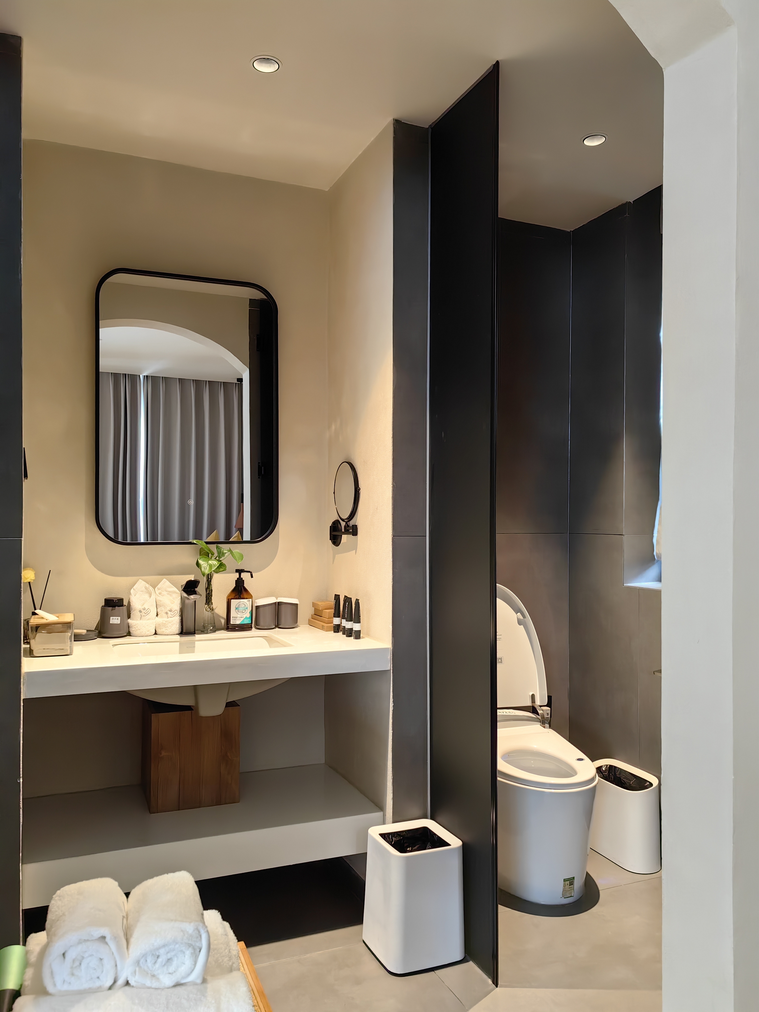 有氧大床房.（不观景）