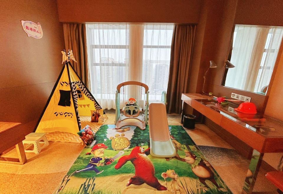 熊出没亲子主题大床房
