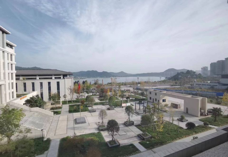 Deyuan River View  HotelRiver-view Double Room