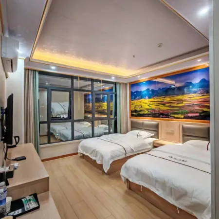 Qinglong Yishang Hotel
